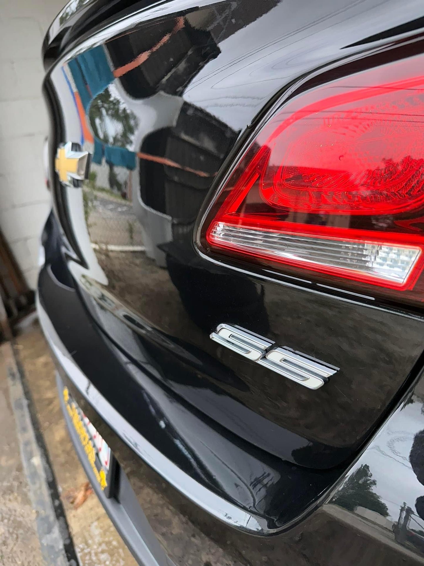 Express Exterior Detail